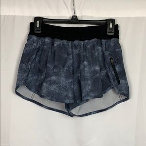 Lululemon Tracker IV Short